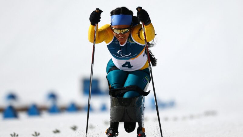 Brasileiros ficam fora do top 10 nas finais do biatlo nas Paralimpíadas de Inverno