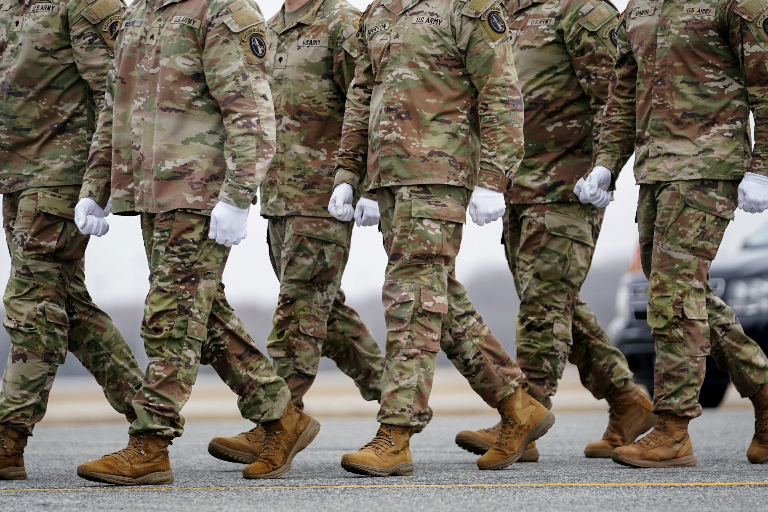 É #FAKE que imagens mostrem militares de elite americanos capturados pelo Irã; cenas foram criadas com IA