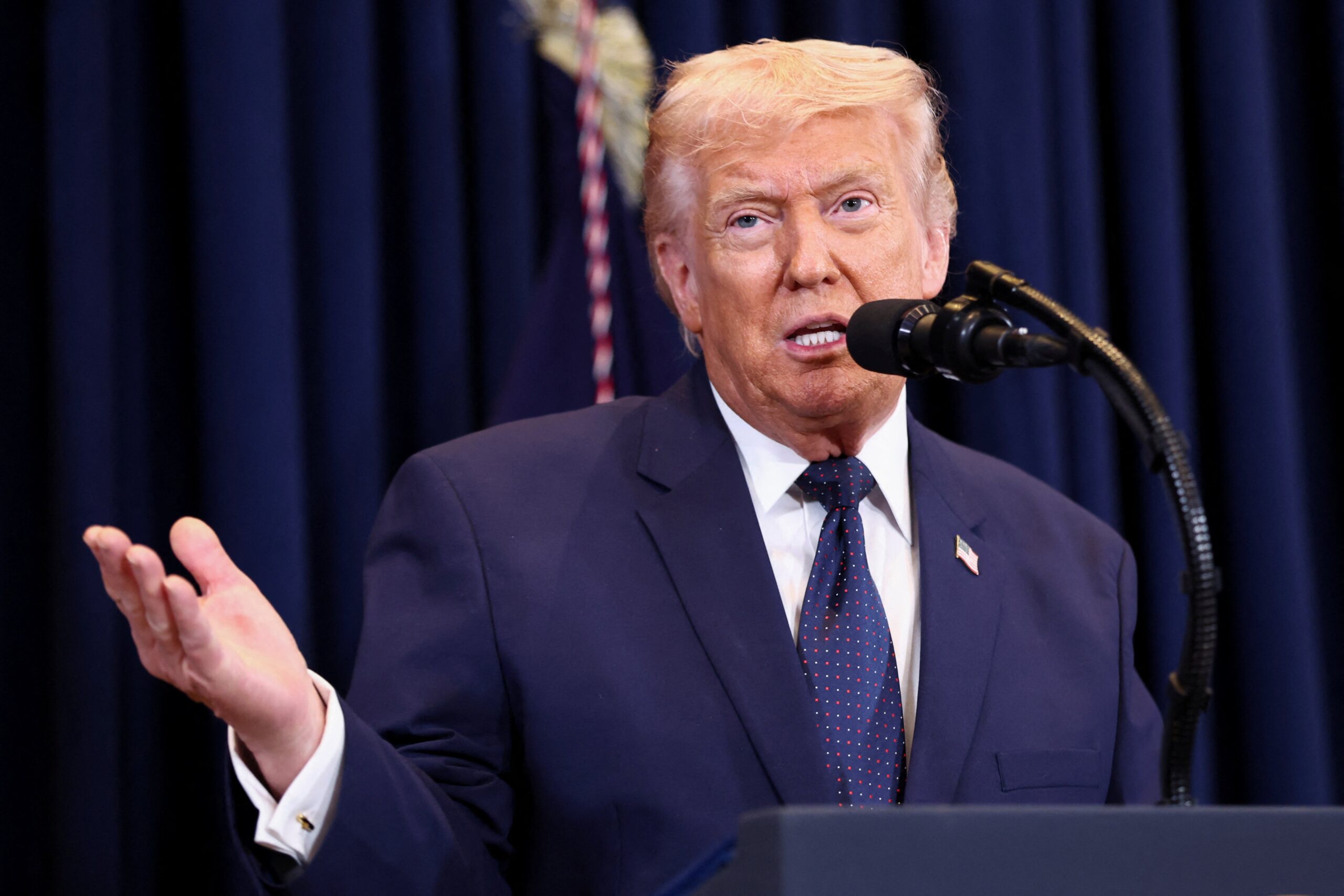 Trump diz que explosão em escola no Irã está ‘sendo investigada’