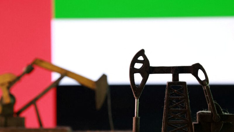 Petróleo do Oriente Médio se torna o mais caro do mundo conforme guerra corta fornecimento