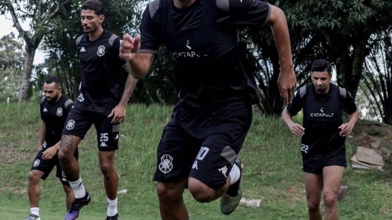 Técnico do Rio Branco-ES prega respeito diante sub-20 do Vila Nova, na estreia da Copa Verde