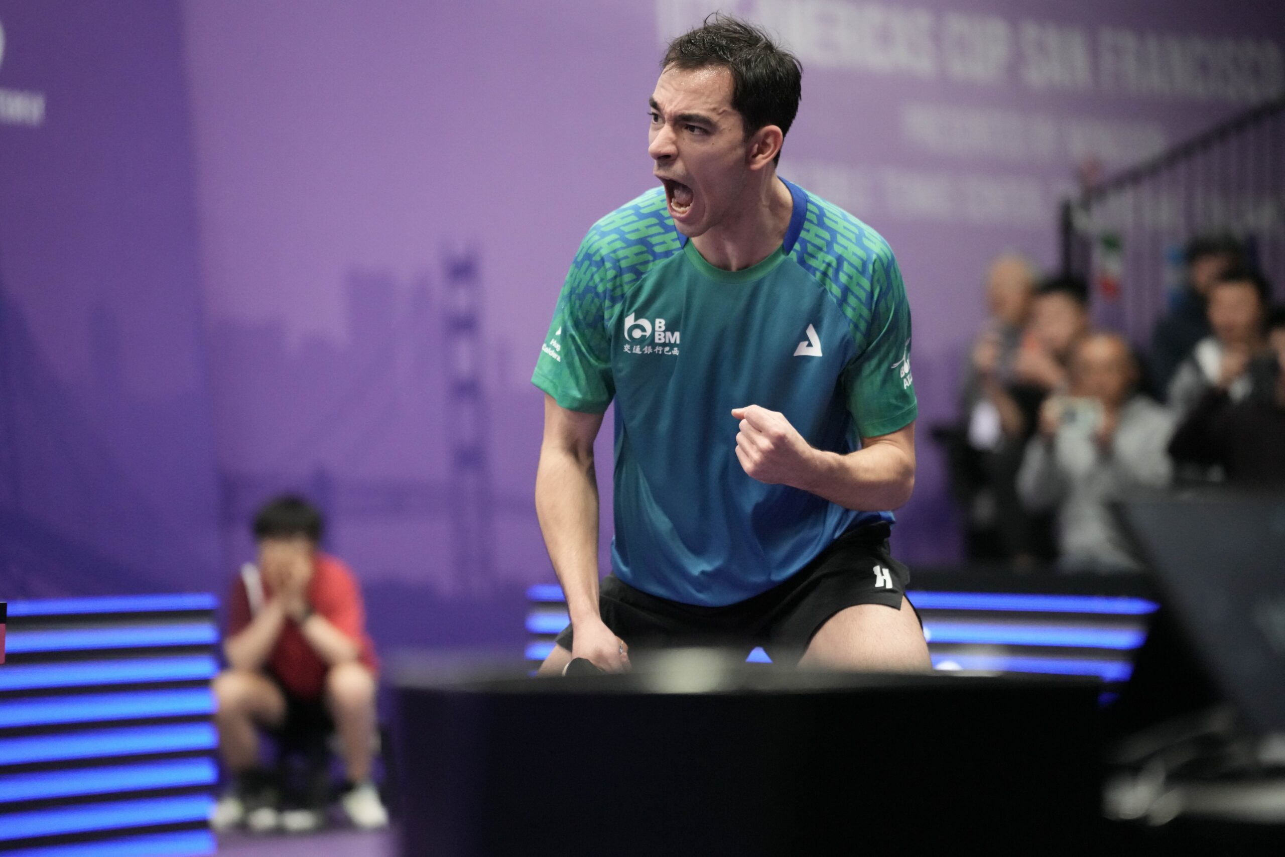 Hugo Calderano assume o terceiro lugar do ranking mundial