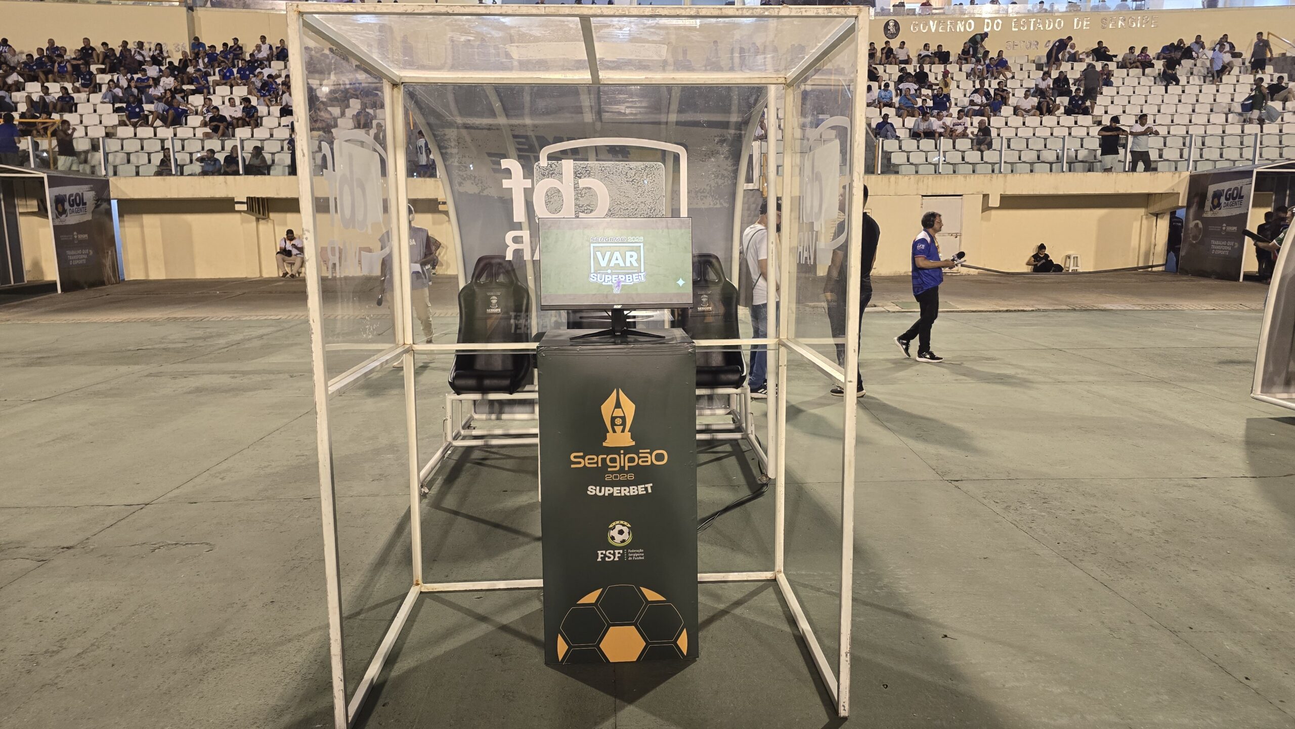 Confiança repudia arbitragem por lance polêmico nos minutos finais da decisão: “Indefensável e inadmissível”