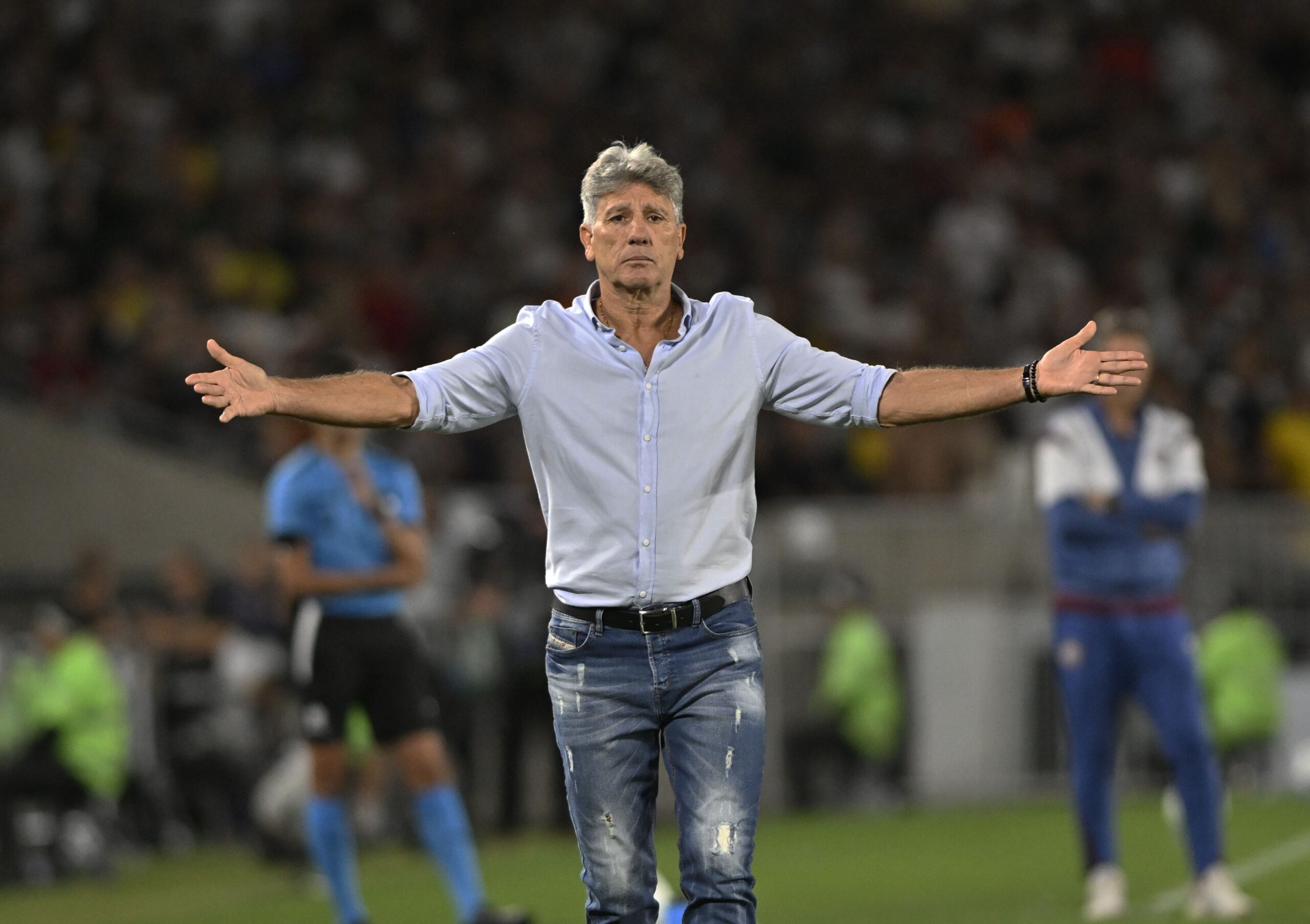 Com Renato Gaúcho na mira, Vasco terá semana livre para definir treinador e pendências