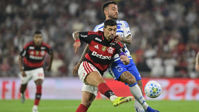 Mesmo com pressão no fim, Flamengo dá bons sinais ao bater o Cruzeiro