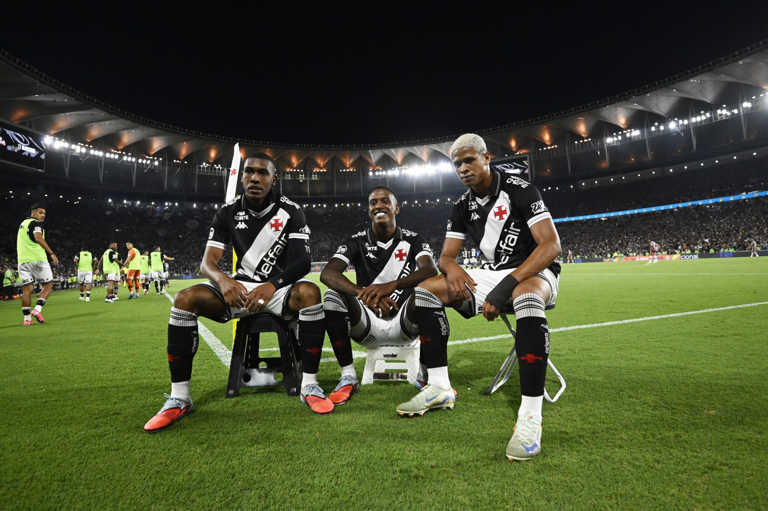 Carrasco de Zubeldía, Vasco tenta dificultar mais uma vez a vida do Fluminense no Maracanã