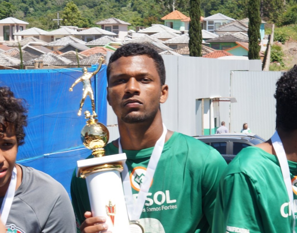 Igor Thiago em 2019: “Acredite nos seus sonhos”