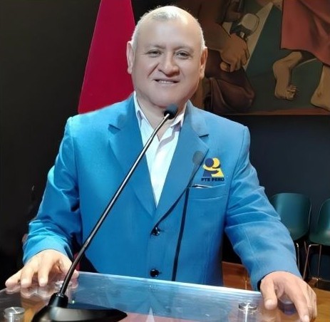 Napoleón Becerra, candidato à Presidência do Peru, morre em acidente de trânsito