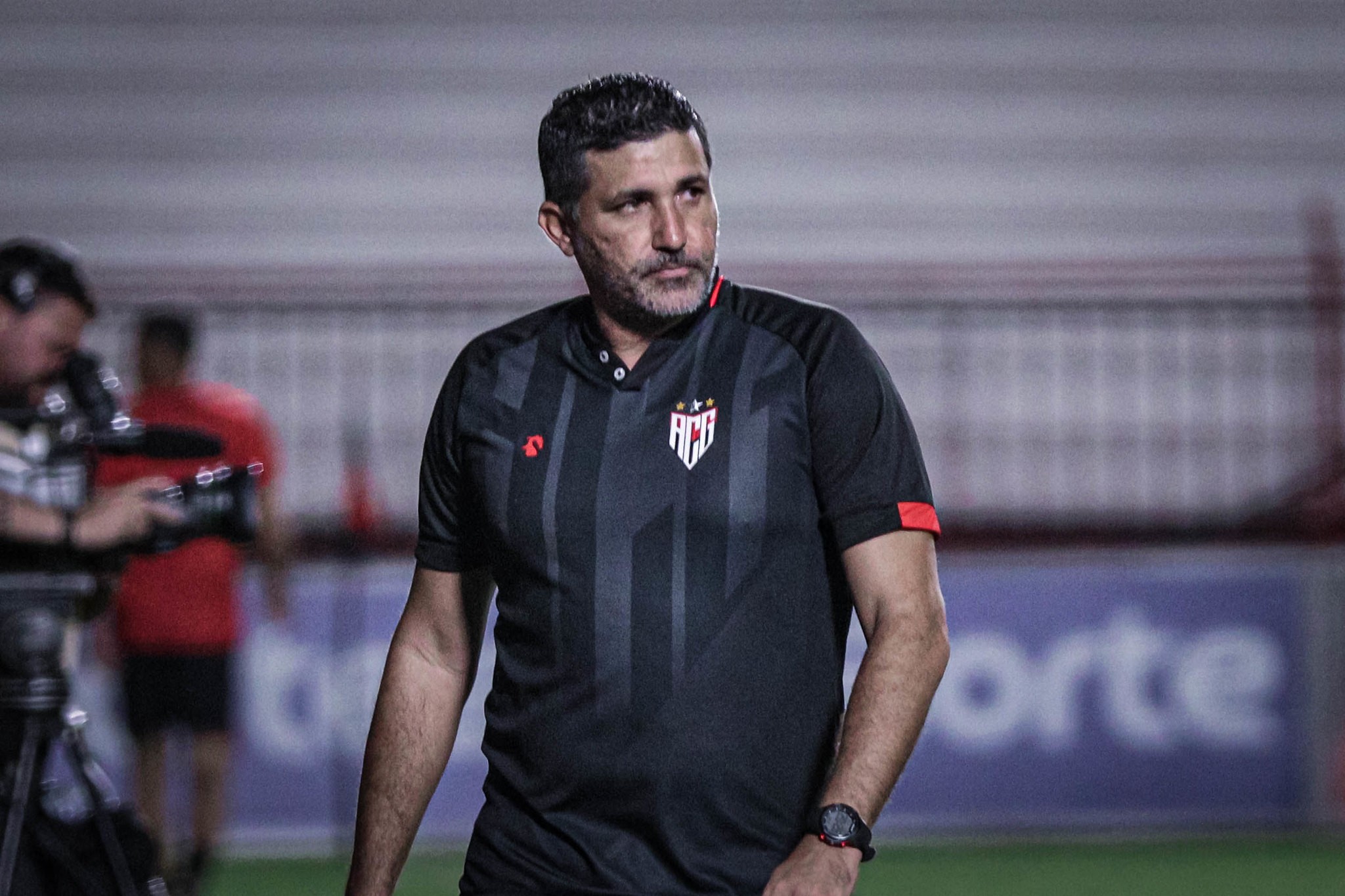 Eduardo Souza se junta à delegação do Atlético-GO em Rondônia