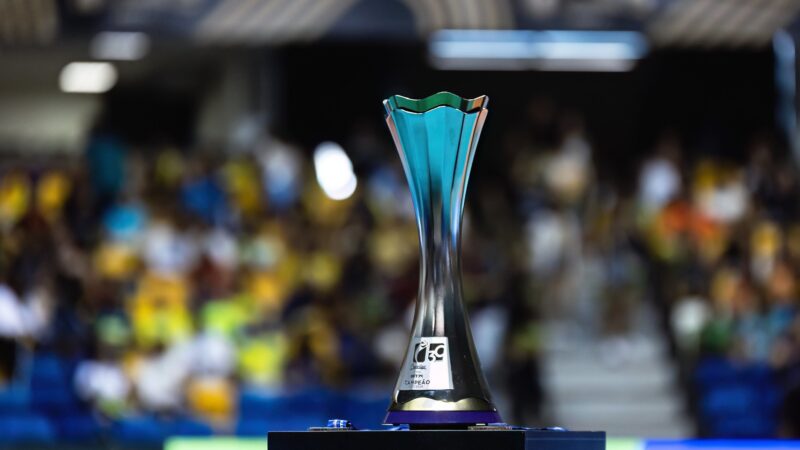 Superliga feminina 2025/2026: Praia Clube enfrenta Sesi-Bauru nas quartas de final