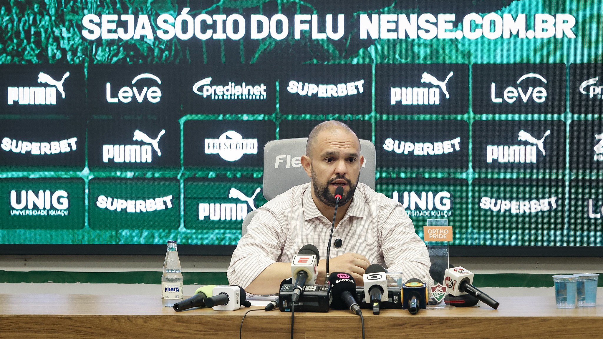 Veja as respostas de Mattheus Montenegro na coletiva do Fluminense