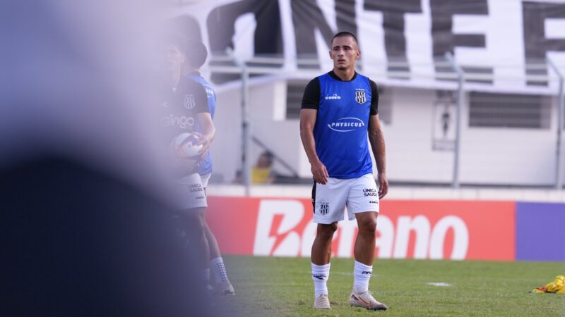 Lateral da Ponte alega 11 meses de salários atrasados e pede rescisão na Justiça