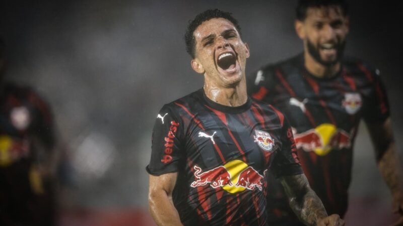 Amigo de Jhon Jhon, Gustavo Neves assume função do ex-meia do Braga e vibra com espaço no time