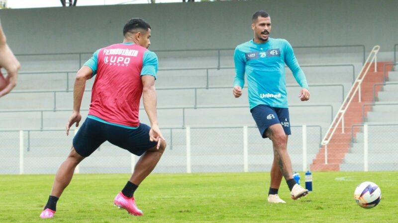 Gustavo Medina assume papel de líder em elenco jovem da Ferroviária na A2