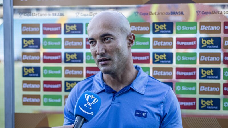 Cauan de Almeida lamenta falta de eficiência na eliminação do Avaí: “Saímos com muita dor”