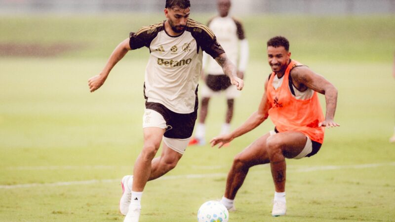 Escalação do Flamengo: ataque pode ter mudanças contra o Cruzeiro; Bruno Henrique continua fora