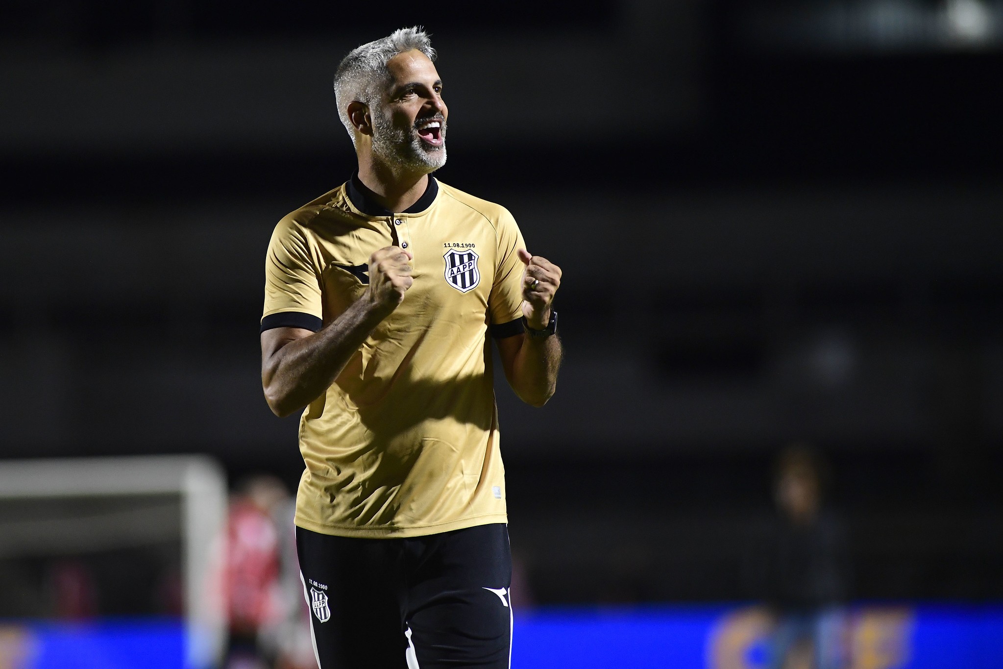 Rodrigo Santana comemora estreia com vitória e classificação da Ponte: “Tira um peso das costas”