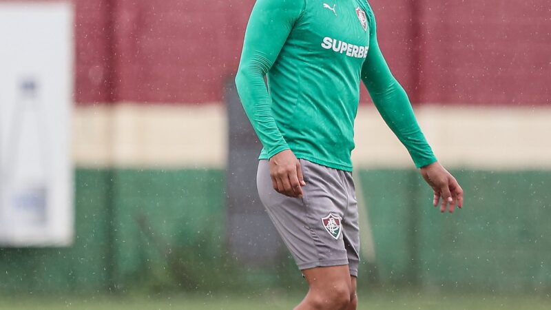 Fluminense trata com cautela o retorno de Cano, que não joga desde outubro: “Importante ter uma base”