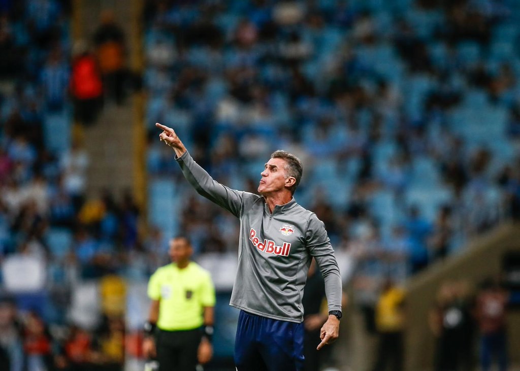 Mancini vê Bragantino melhor no segundo tempo e lamenta empate contra o Grêmio: ‘Gosto amargo’