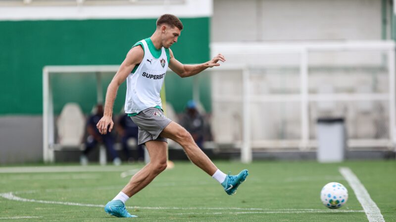 O que diferencia John Kennedy e Castillo? Veja como Zubedía pode montar o ataque do Fluminense