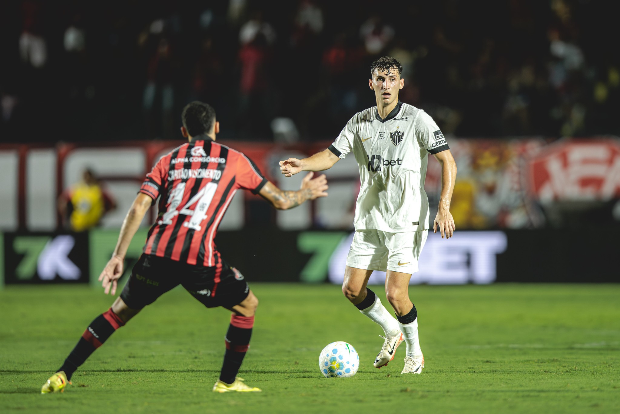 Vitória 2 x 0 Atlético-MG: assista aos gols e melhores momentos do jogo