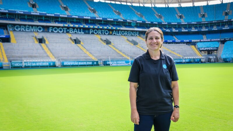 Grêmio anuncia Jéssica de Lima como nova treinadora do time feminino