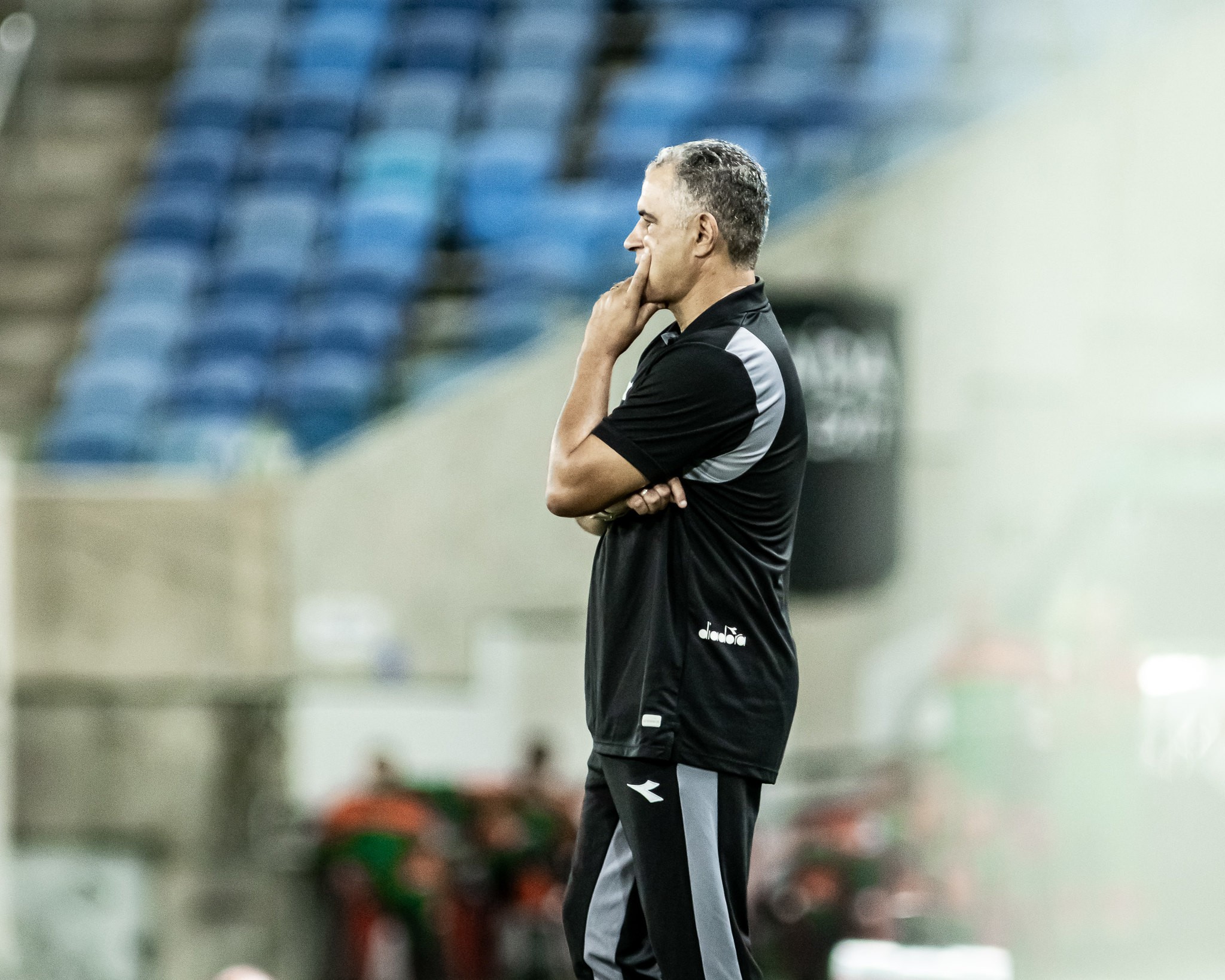 Após vice, Chamusca defende trabalho no ABC: “Ninguém está mais triste do que eu”