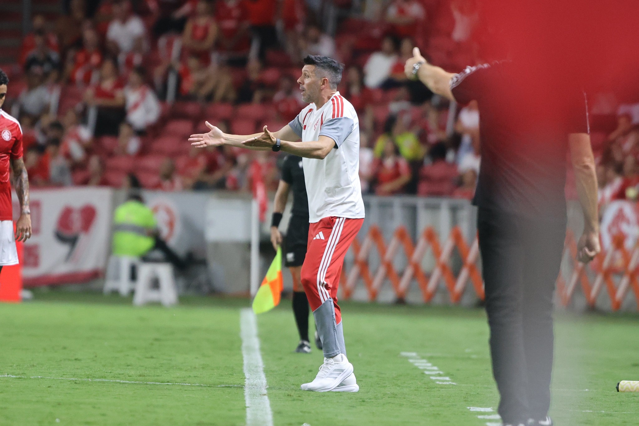 Pezzolano valoriza vitórias do Inter para sair do Z-4: “Dá tranquilidade”