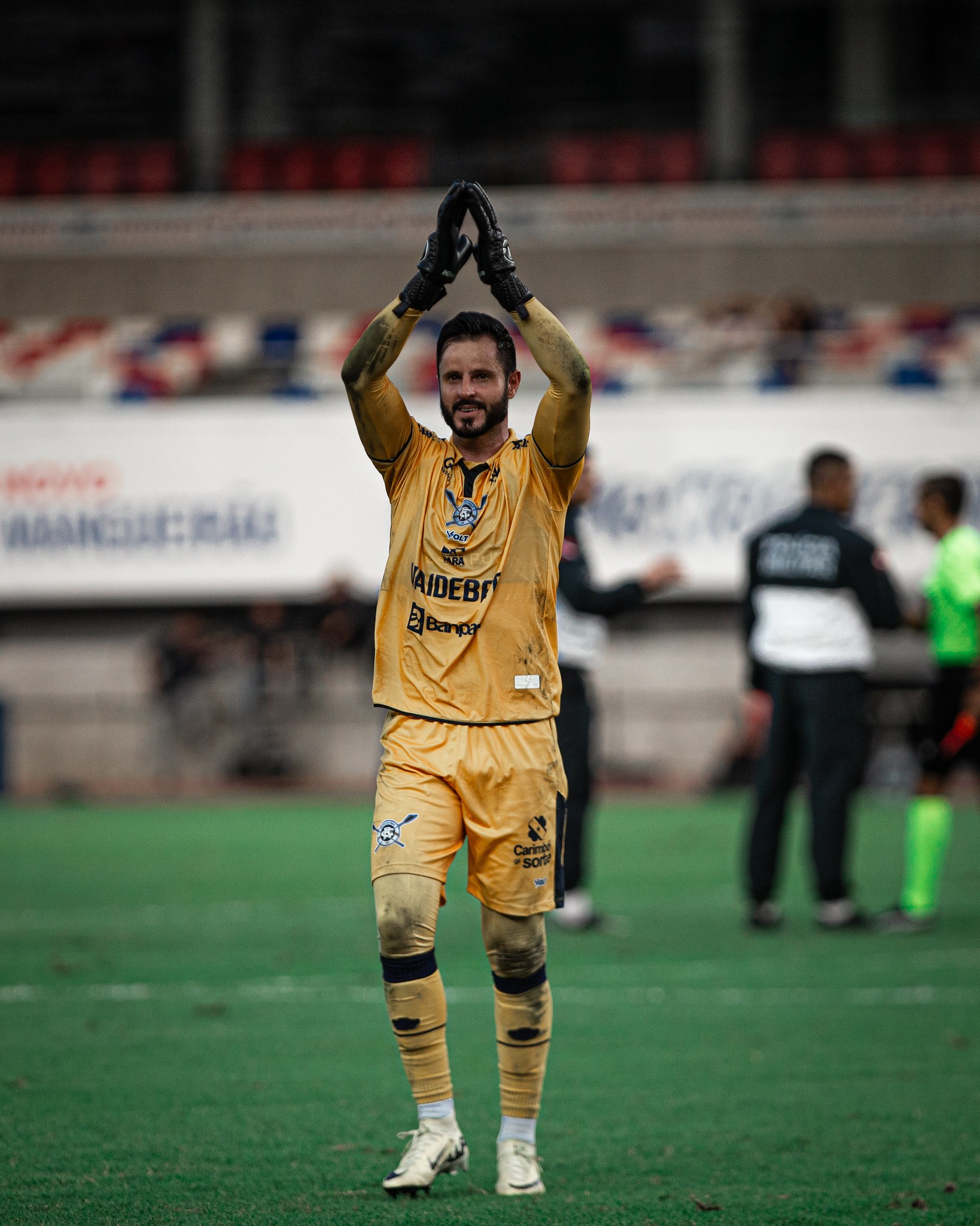 Rangel entra para história como único goleiro a pegar pênaltis pelo Remo nas Séries C, B e A do Brasileiro