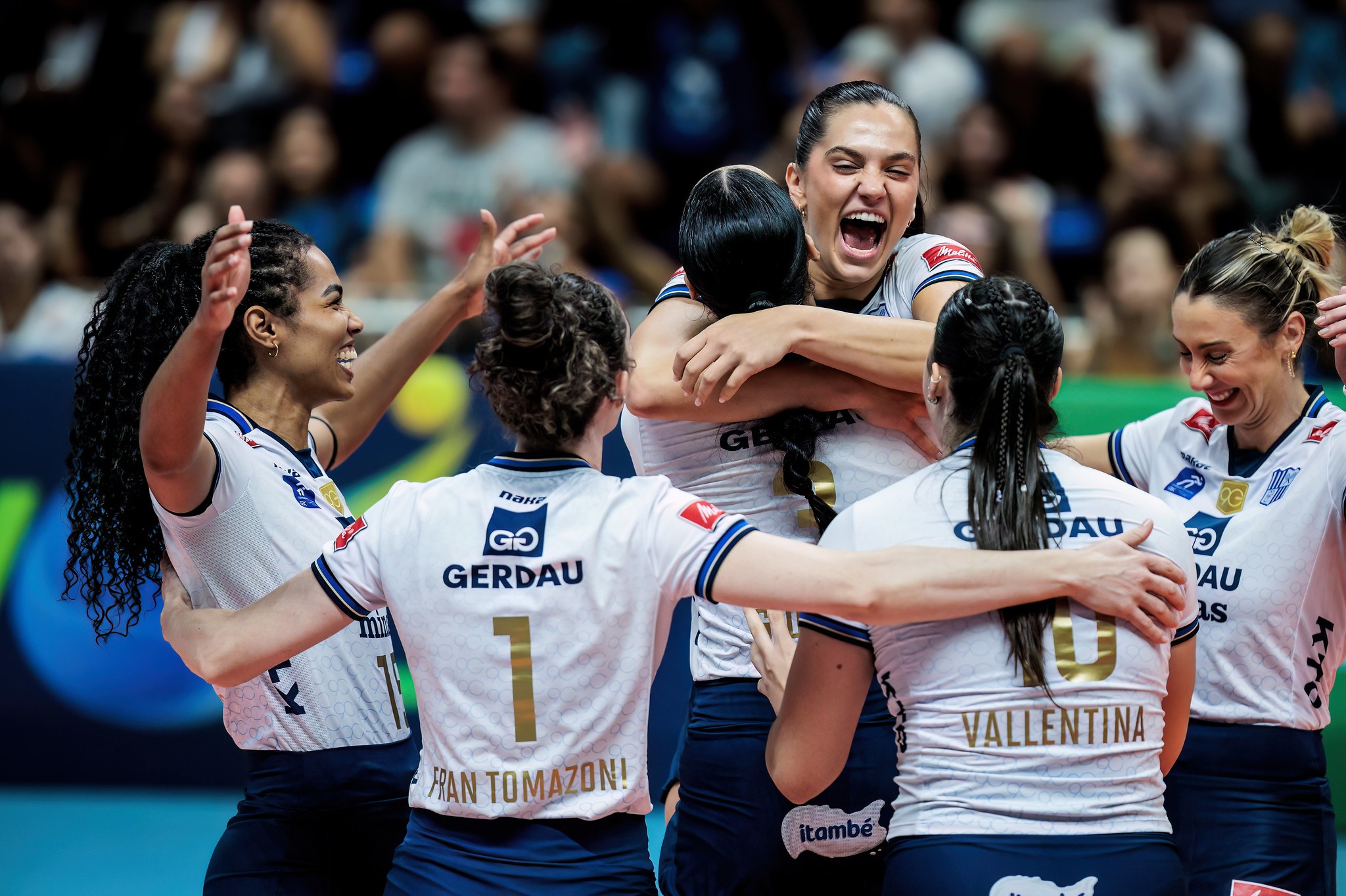 Minas bate Sorocaba e encerra primeira fase em segundo lugar na Superliga feminina