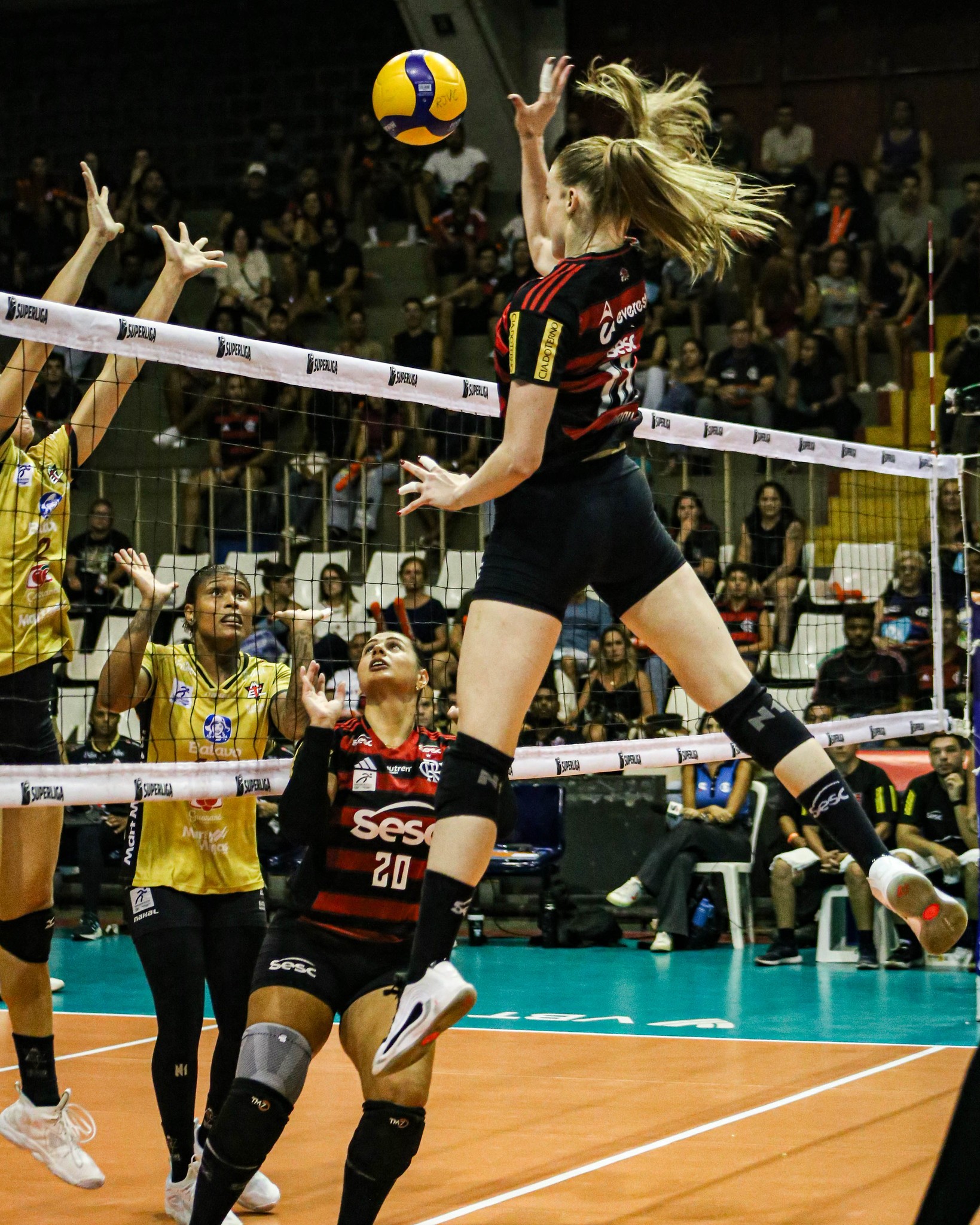 Confrontos dos playoffs da Superliga feminina são definidos com término da 1ª fase; confira