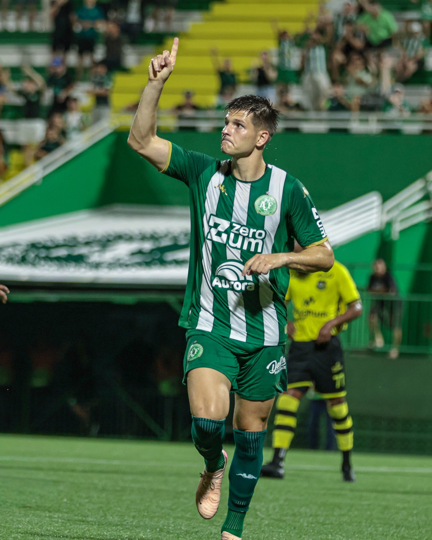 Chapecoense volta a ter gol de centroavante após quatro meses