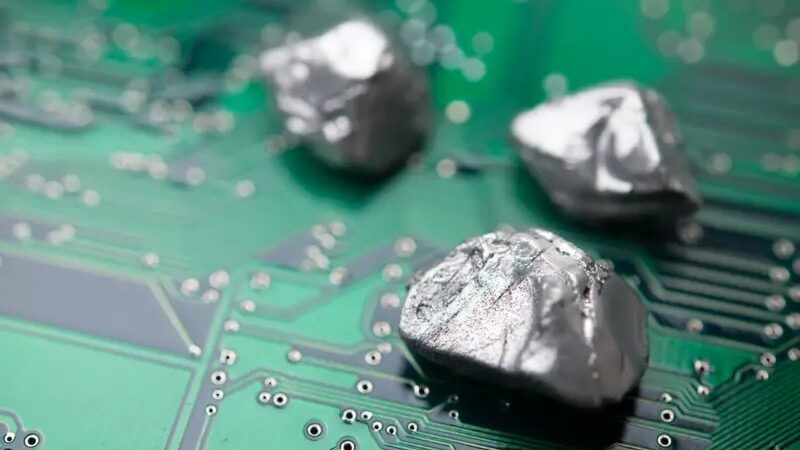 A ofensiva bilionária dos EUA para ficar com os minerais críticos do Brasil — e deixar China para trás