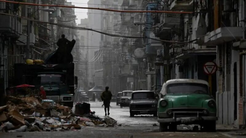 Medidas de Trump e apagões forçam Cuba a negociar com os Estados Unidos