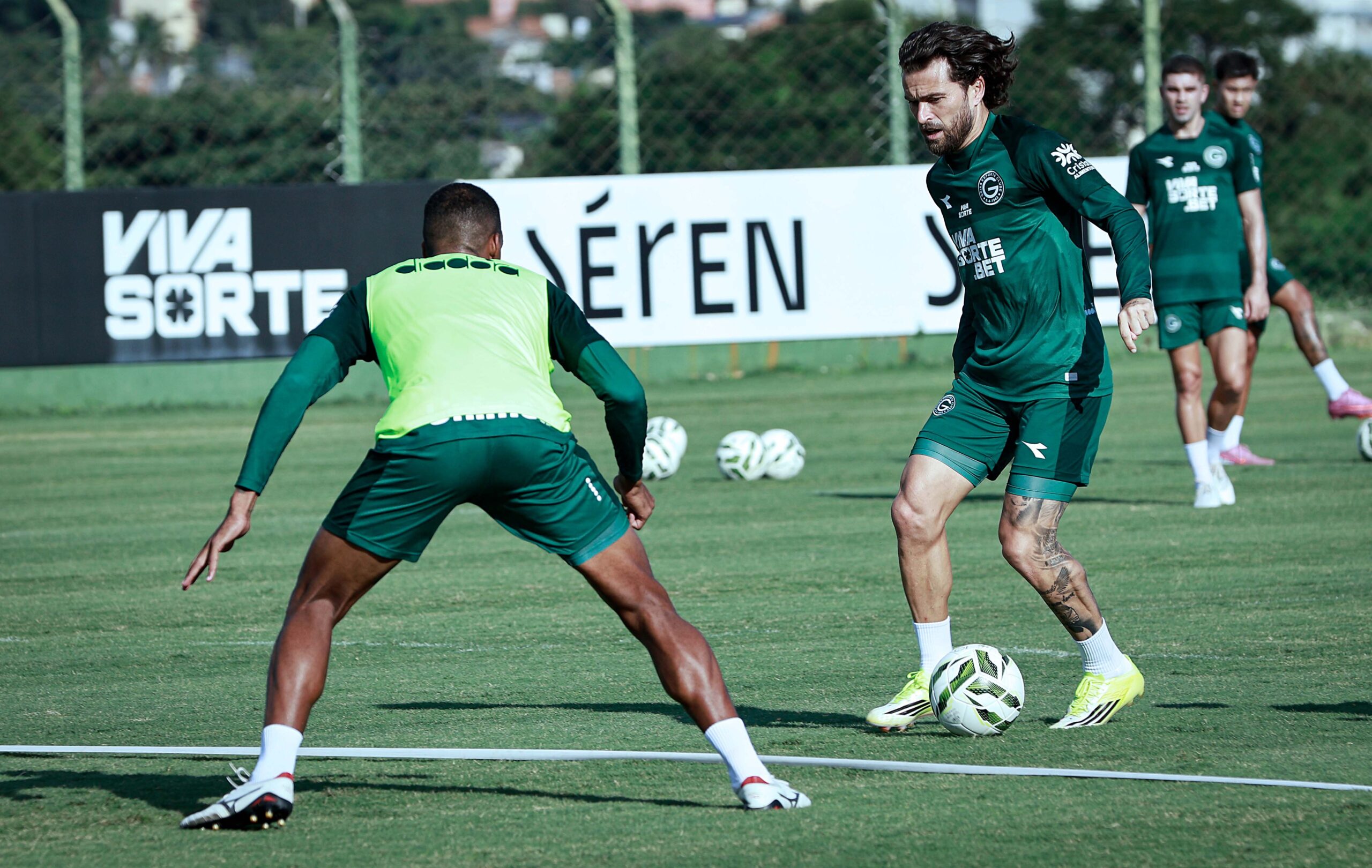 Goiás ganha fôlego na tabela e terá tempo até o próximo jogo da Série B