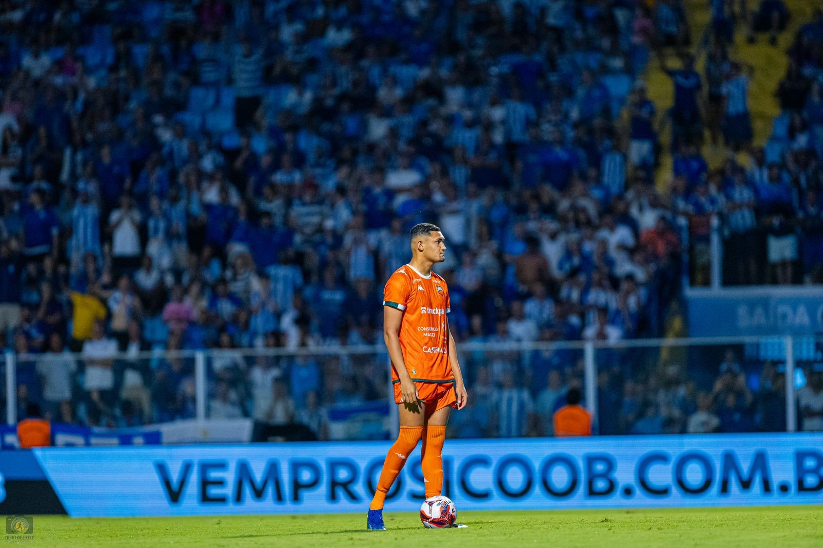 Sampaio acerta contratação do centroavante Kaká, que estava no Camboriú-SC