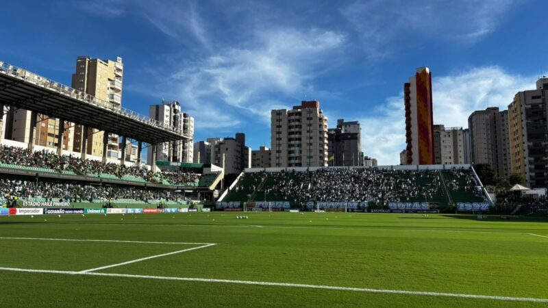 Goiás x América-MG: onde assistir ao vivo, horário e escalações