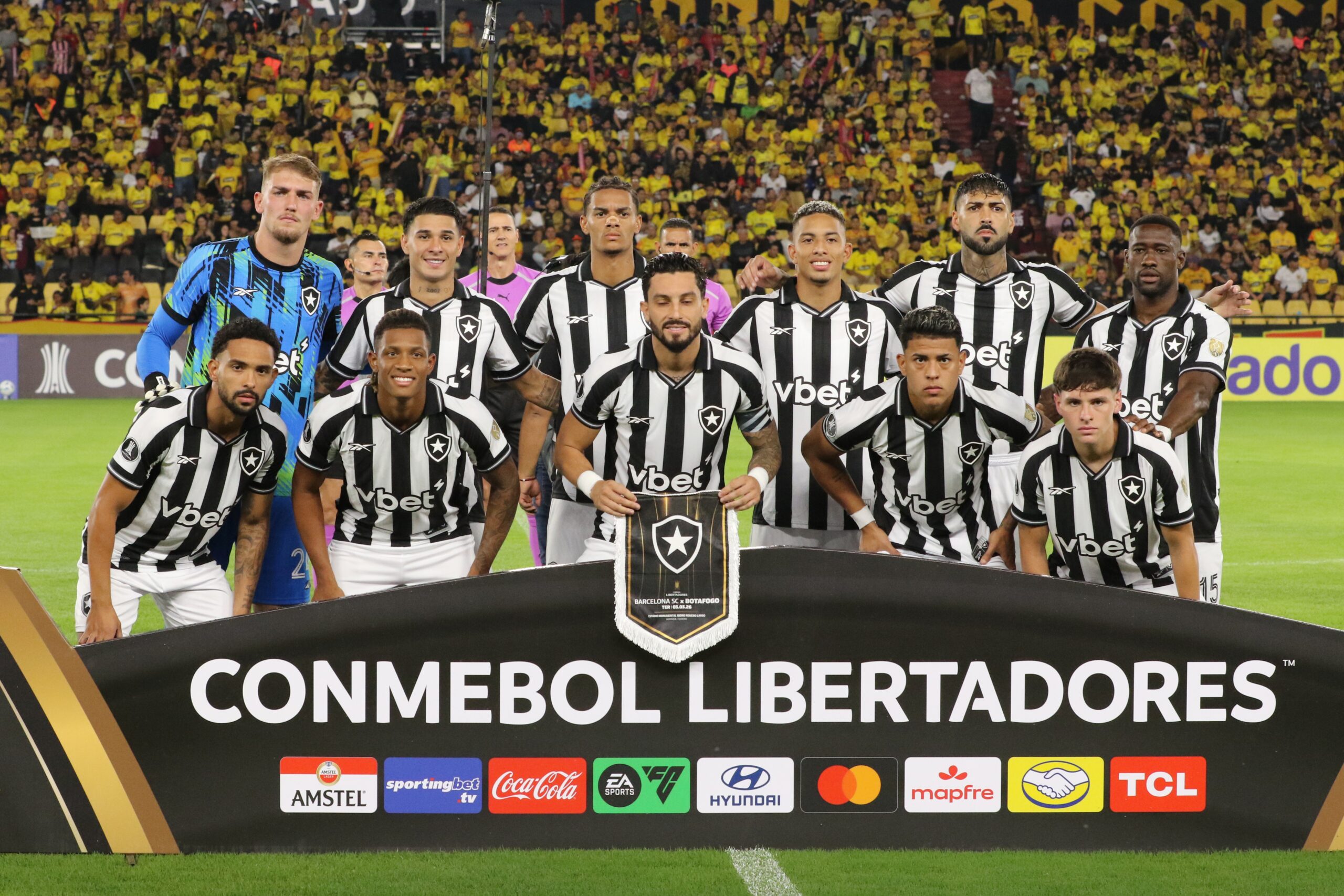 Atuações do Botafogo: Matheus Martins evita derrota, mas Vitinho é o melhor; dê suas notas