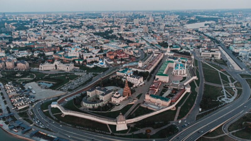 Mais de 500 escolas já ensinam drones na Rússia – veja o que os alunos estudam