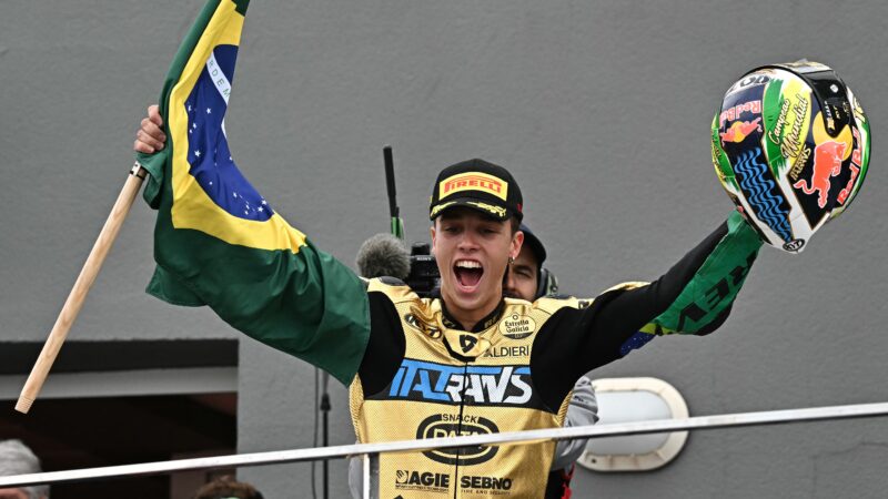Moto GP: saiba quem é o piloto brasileiro que estreia na categoria em 2026