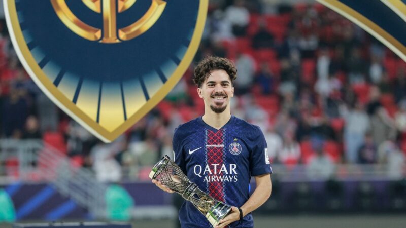 Vitinha descarta interesse do Real Madrid e saída do PSG: “Seria estúpido”