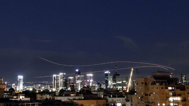 É #FAKE vídeo que mostra torres destruídas em Tel Aviv; cenas foram geradas por inteligência artificial e já viralizaram em 2025