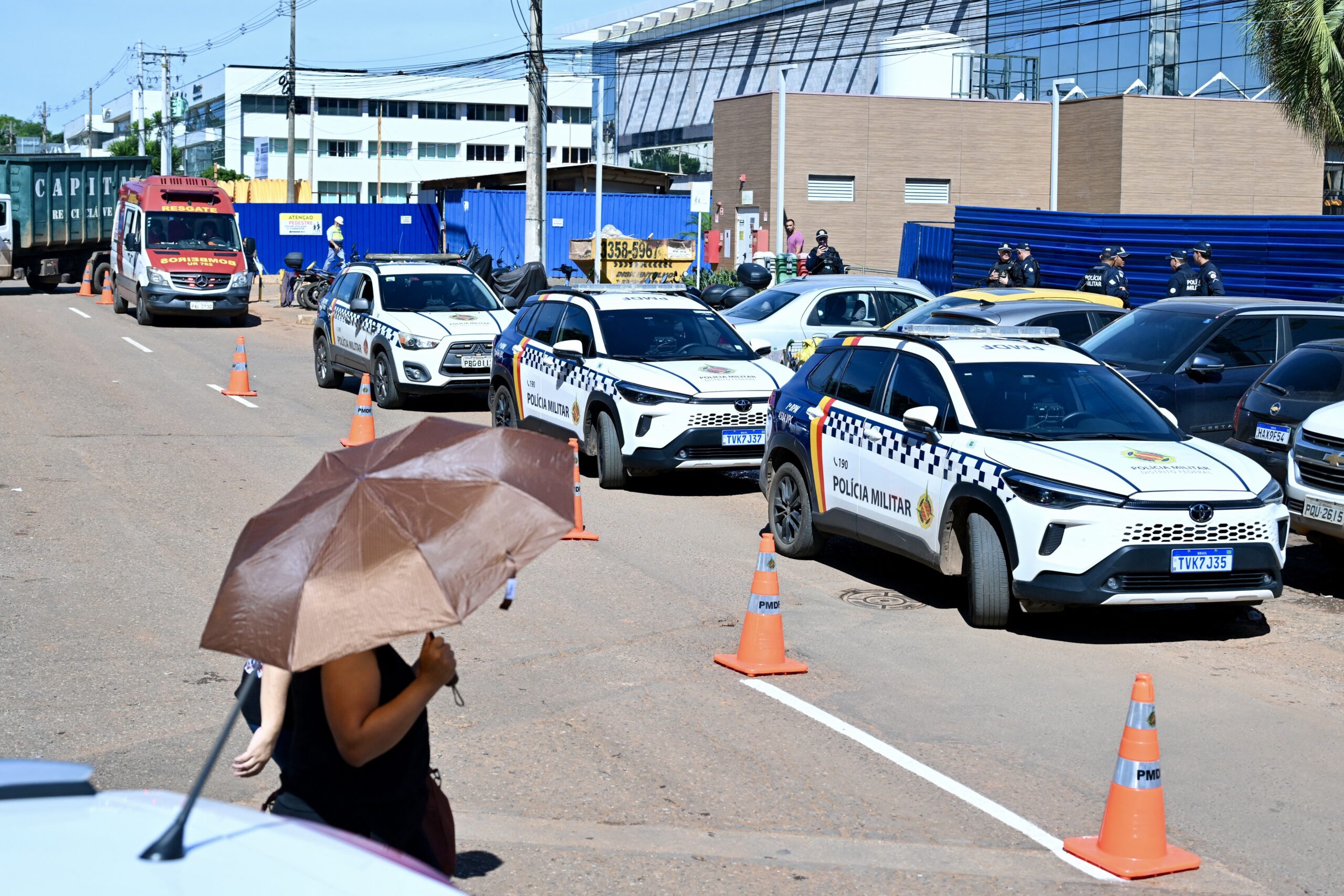 Abert repudia ameaças e ataques virtuais a jornalistas que cobriam internação de Bolsonaro