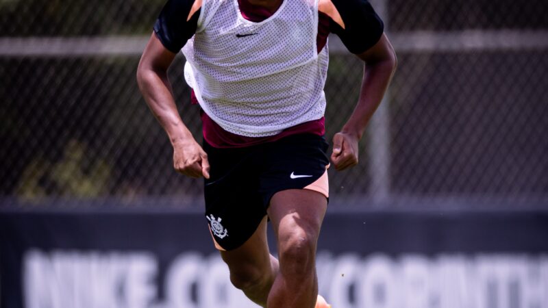 André, do Corinthians, comenta proposta do Milan: “Iria viver um sonho, mas aqui também vivo um”