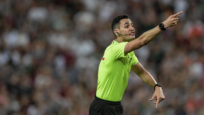 Cruzeiro x Atlético-MG: Matheus Candançan apita a final do Campeonato Mineiro