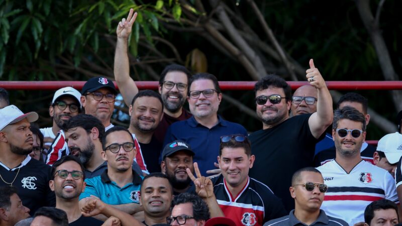 Santa Cruz volta a pagar salários e vai jogar em dia decisão da Copa do Brasil