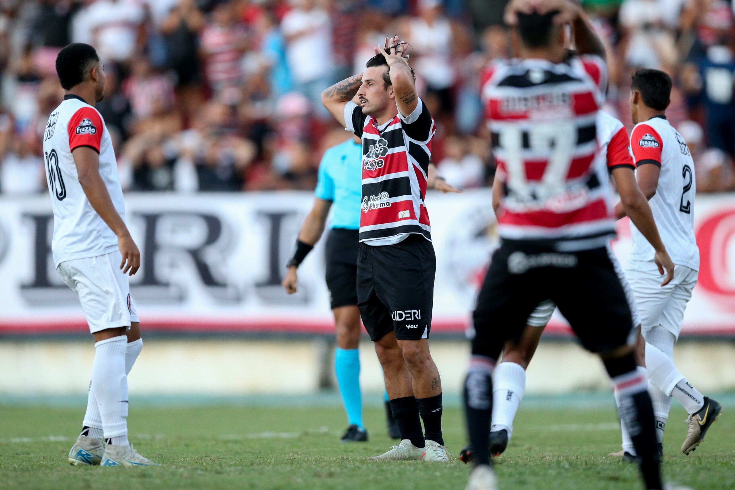 Gabriel Galhardo recebe proposta, e Santa Cruz avalia saída