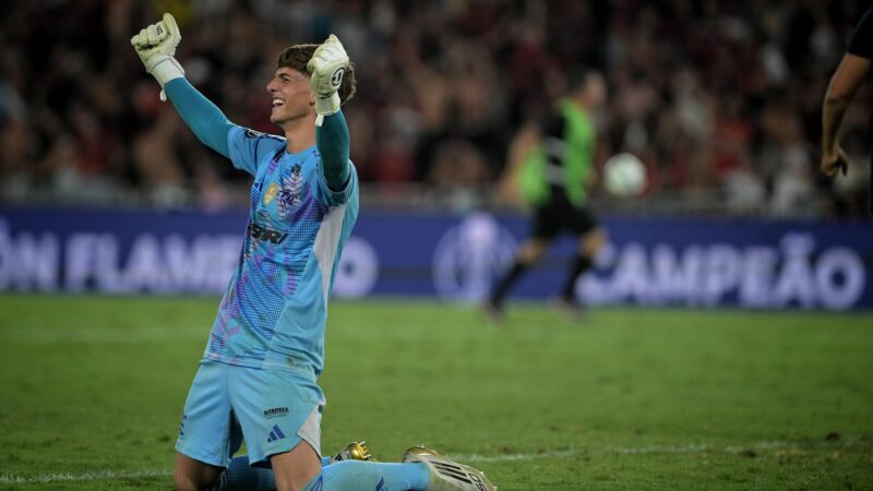 Quem é goleiro do Flamengo que encantou Ancelotti e foi chamado para treinos da seleção brasileira