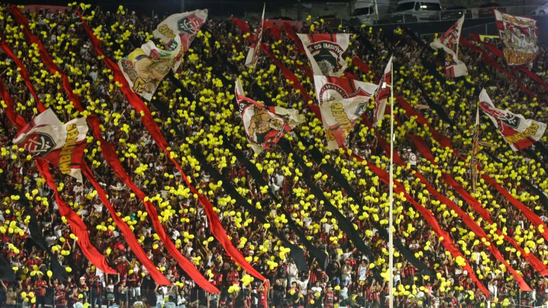 Vitória tem pena de dois jogos com portões fechados convertida em retenção de renda; entenda