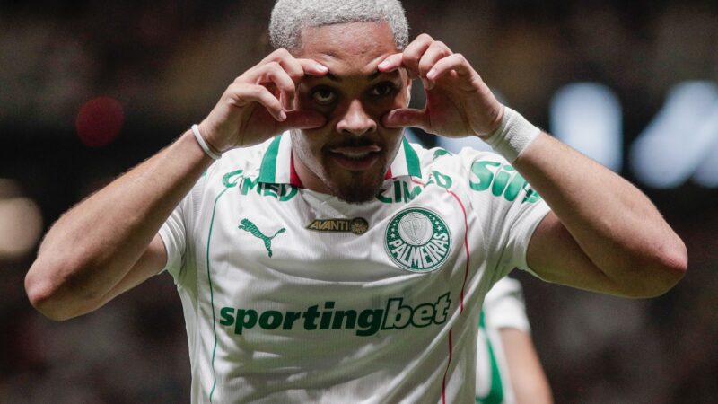 Vitor Roque, Neymar e Marlon entram no top 5 pontuações do Cartola 2026; veja lista